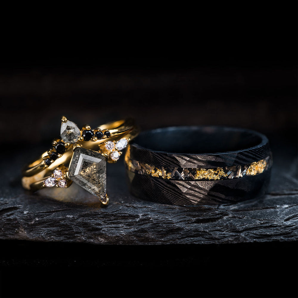 The Exorcist couples wedding set: gold-plated salt & pepper diamond ring & black Damascus steel band.