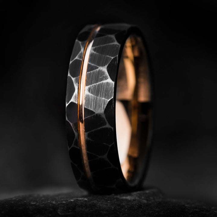 THE DARKSUN black tungsten ring with rose gold inlay